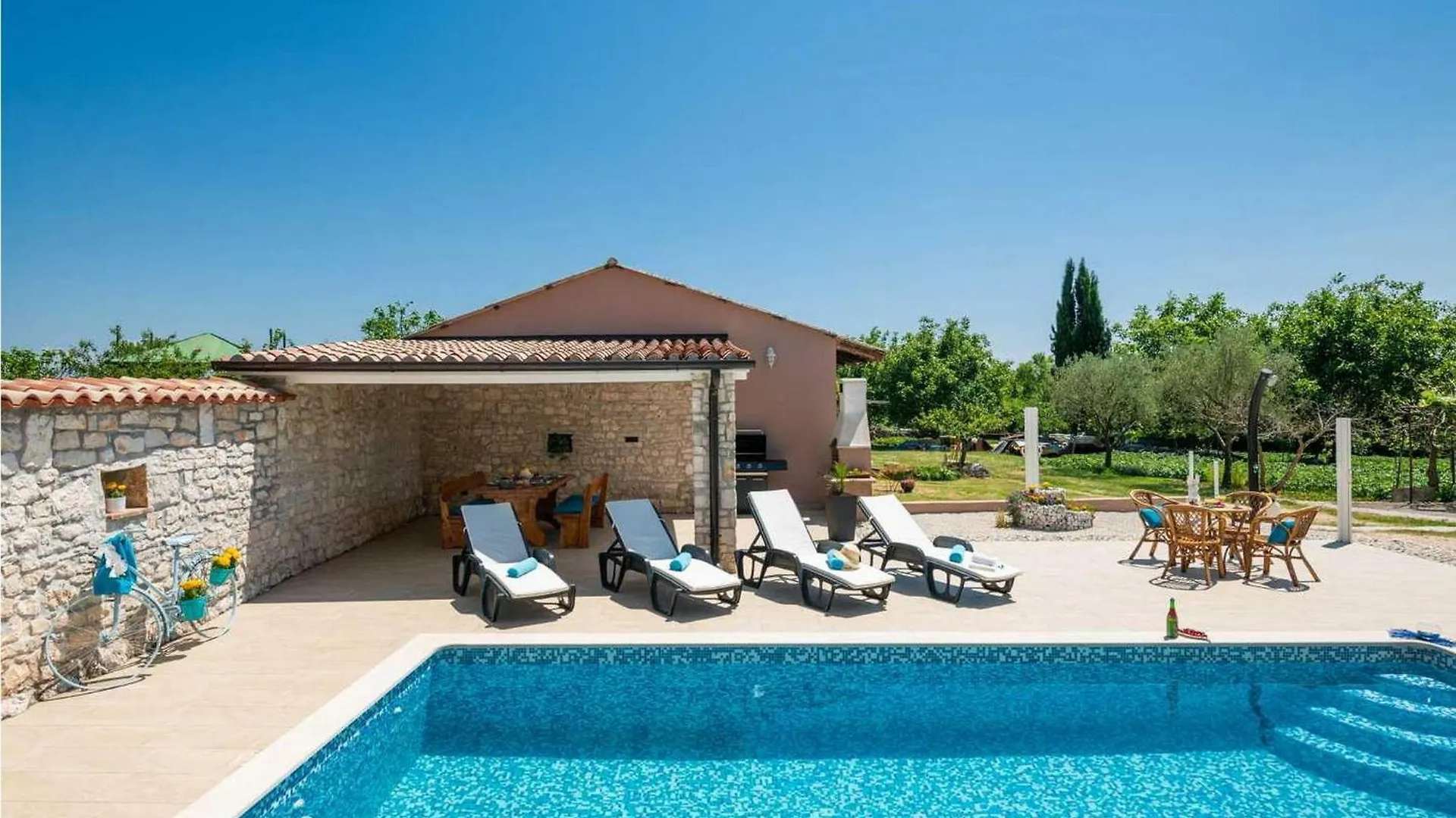 Villa Lara Hreljići